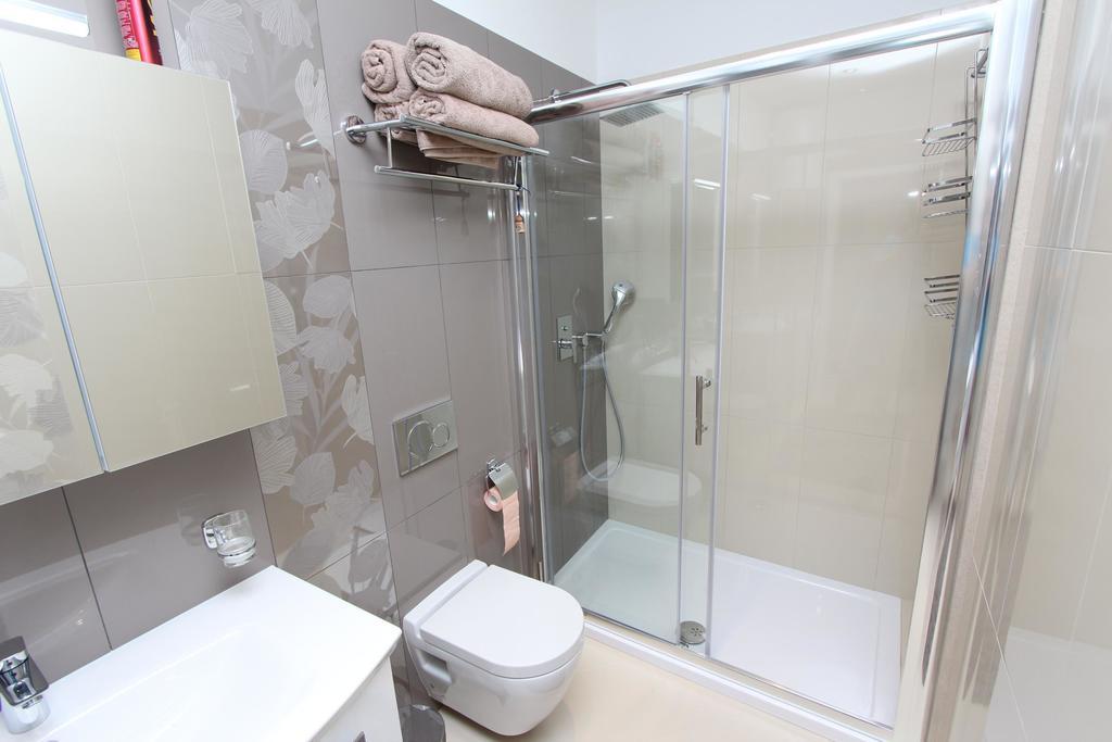 Apartment Edi 罗维尼 外观 照片